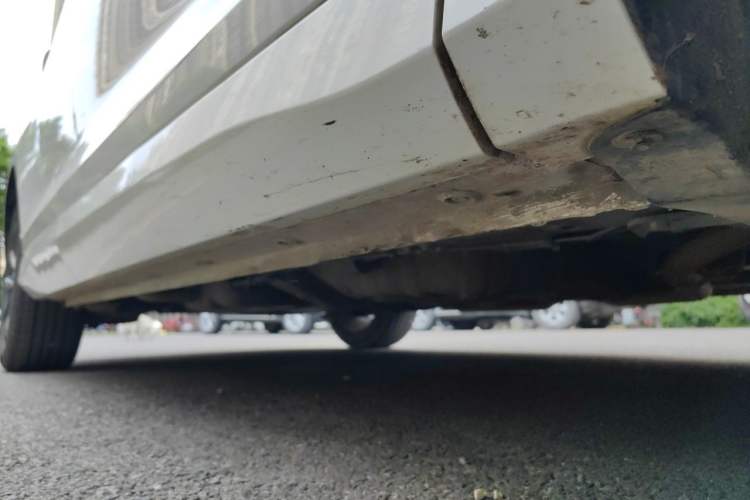 Used Wuling Victory 2020 1.5T CVT Luxury Model Chassis Front Right