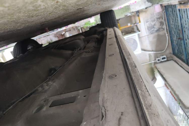Used Wuling Victory 2020 1.5T CVT Flagship Edition Chassis Front Right