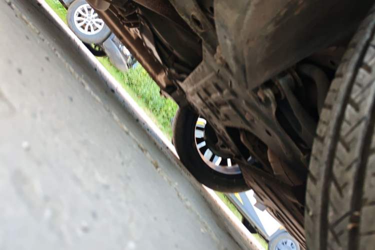 Used Wuling Victory 2020 1.5T CVT Flagship Edition Chassis Front Right