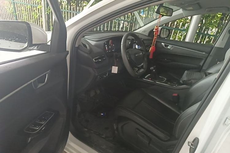 Used Wuling Victory 2020 1.5T CVT Luxury Model Driver Seat