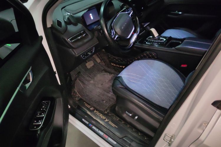 Used Wuling Victory 2020 1.5T CVT Flagship Edition Driver Seat