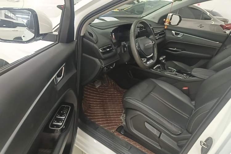 Used Wuling Victory 2020 1.5T CVT Luxury Model Driver Seat