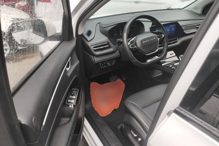 Used Wuling Victory 2020 1.5T CVT Flagship Edition Driver Seat