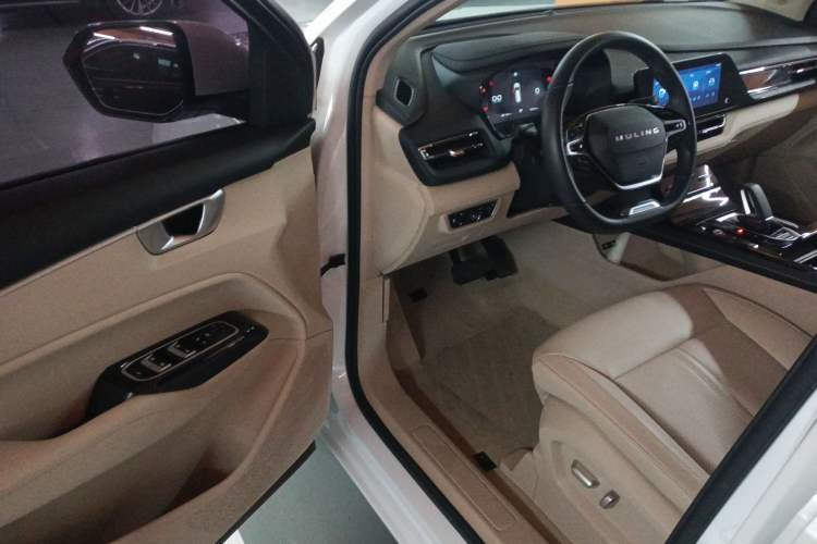 Used Wuling Victory 2020 1.5T CVT Flagship Edition Driver Seat