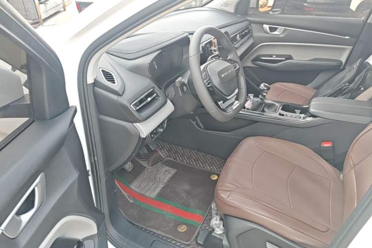 Used Wuling Victory 2020 1.5T Manual Elite Edition Driver Seat