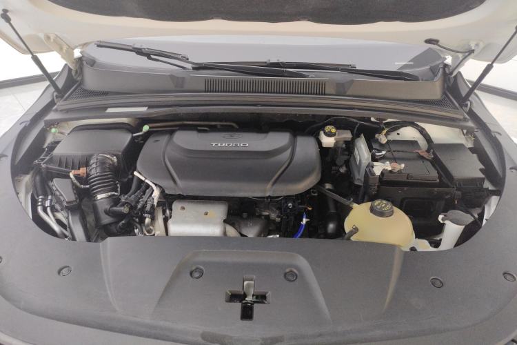 Used Wuling Victory 2020 1.5T Manual Elite Edition Engine Bay