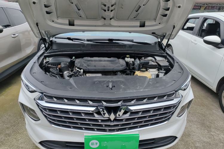 Used Wuling Victory 2020 1.5T CVT Elite Model Engine Bay