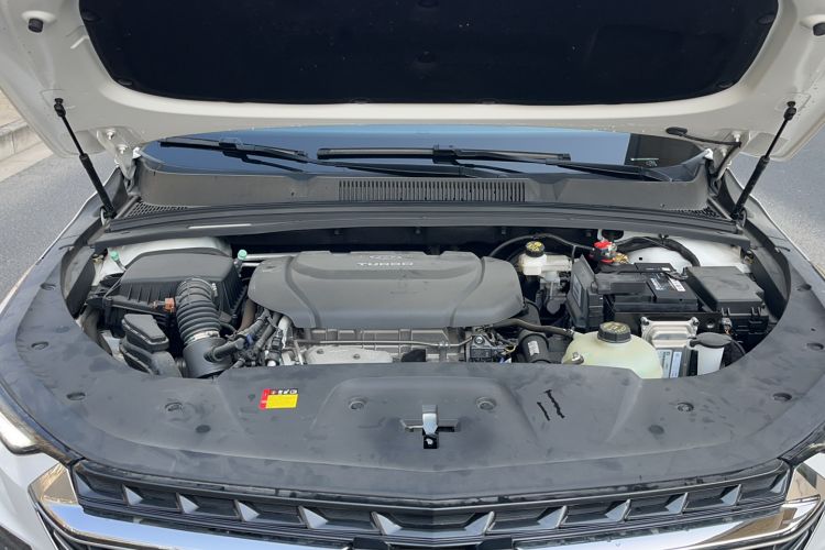 Used Wuling Victory 2020 1.5T CVT Luxury Model Engine Bay