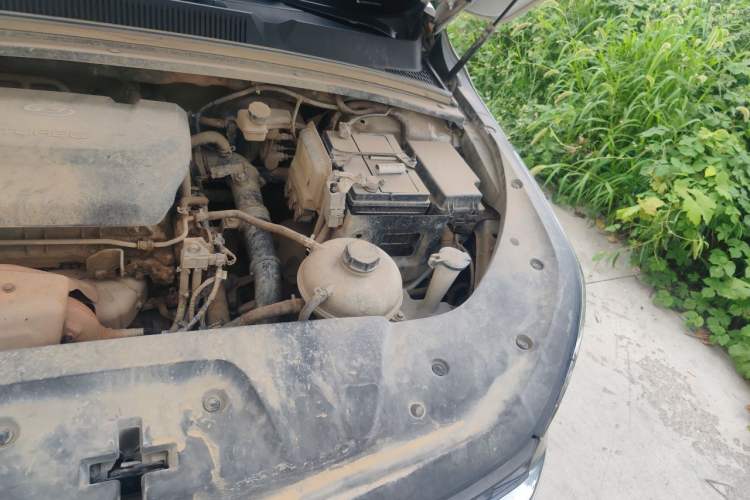 Used Wuling Victory 2020 1.5T Manual Elite Edition Engine Bay Left