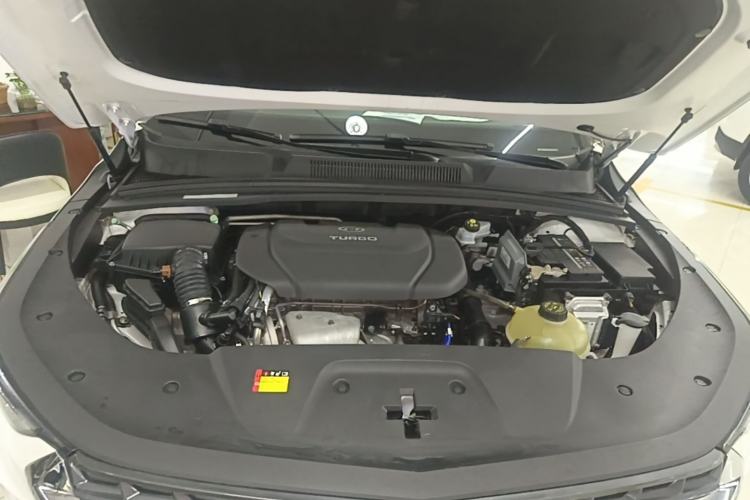 Used Wuling Victory 2020 1.5T CVT Luxury Model Engine Bay
