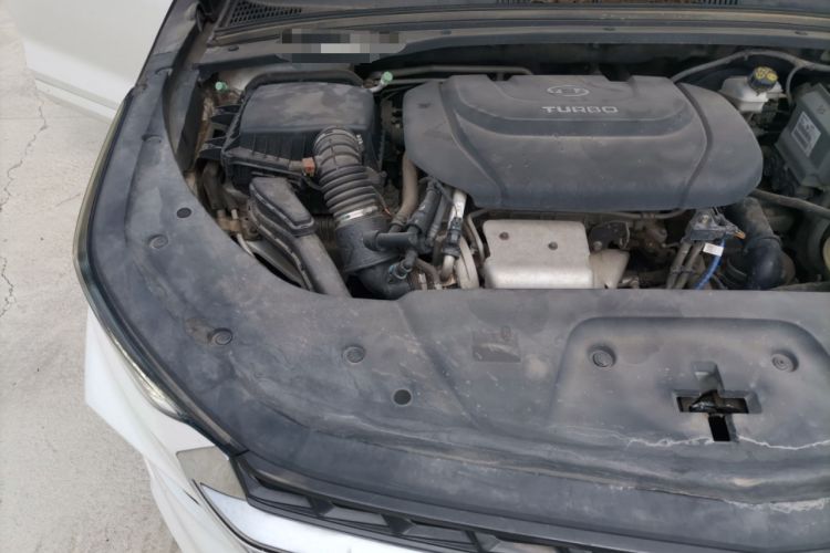 Used Wuling Victory 2020 1.5T CVT Flagship Edition Engine Bay Right