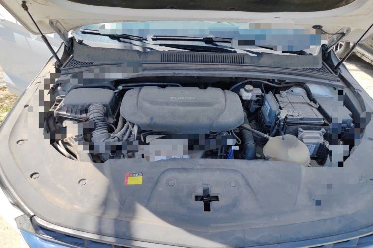 Used Wuling Victory 2020 1.5T CVT Flagship Edition Engine Bay
