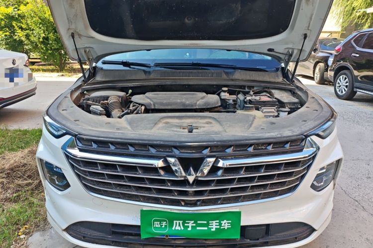 Used Wuling Victory 2020 1.5T CVT Flagship Edition Engine Bay