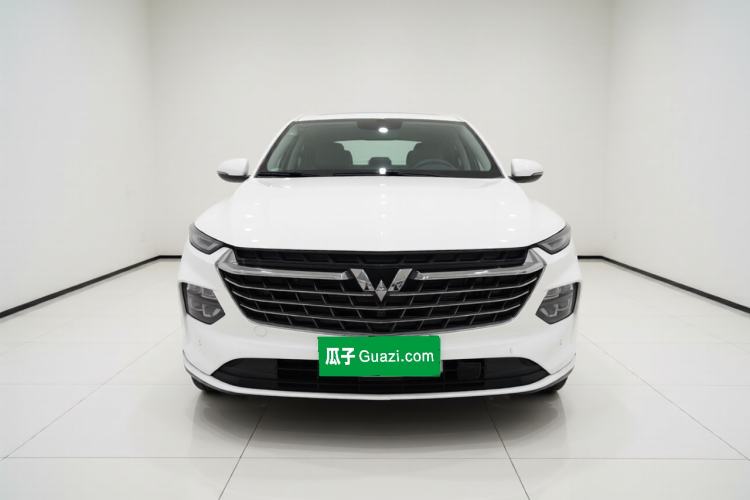 Used Wuling Victory 2020 1.5T CVT Flagship Edition Exterior 1
