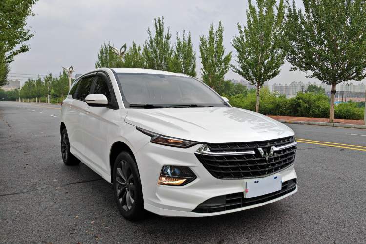 Used Wuling Victory 2020 1.5T Manual Elite Edition Exterior 2