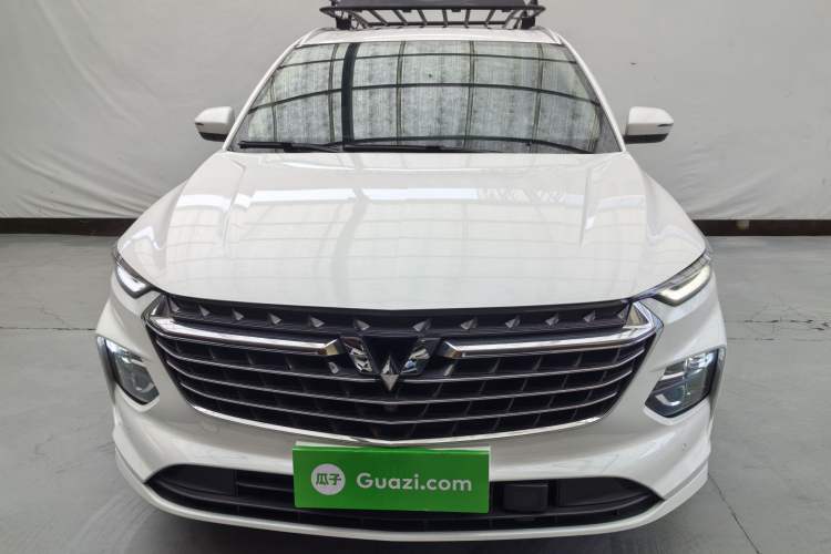 Used Wuling Victory 2020 1.5T CVT Flagship Edition Exterior 3