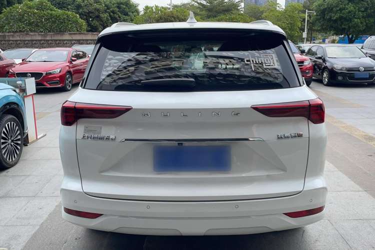 Used Wuling Victory 2020 1.5T CVT Flagship Edition Exterior 4