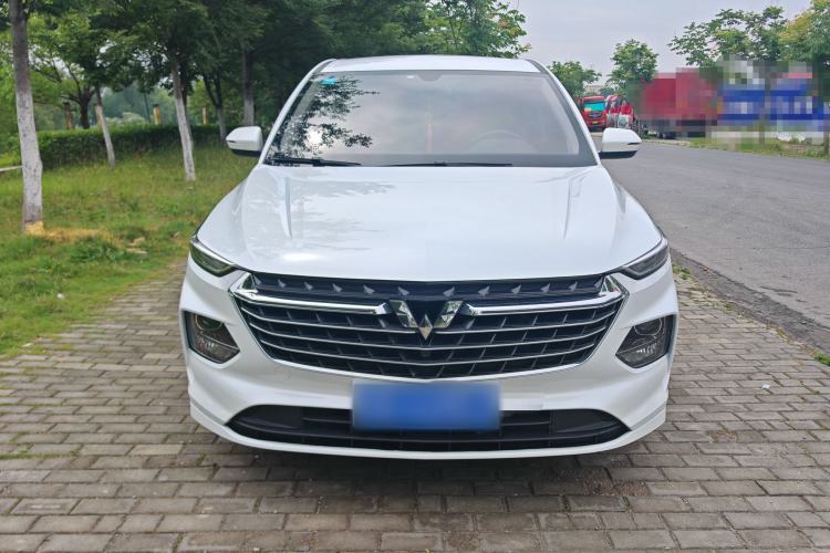 Used Wuling Victory 2020 1.5T CVT Elite Model Exterior 4