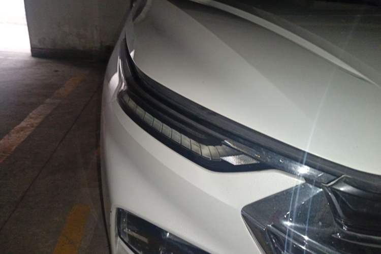 Used Wuling Victory 2020 1.5T CVT Flagship Edition Exterior 6