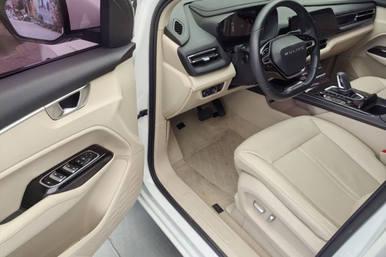 Used Wuling Victory 2020 1.5T CVT Flagship Edition Exterior 8
