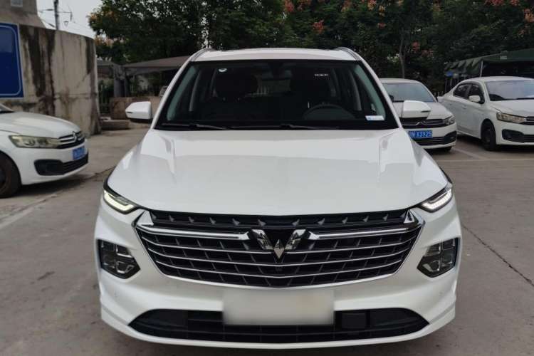 Used Wuling Victory 2020 1.5T CVT Flagship Edition Front