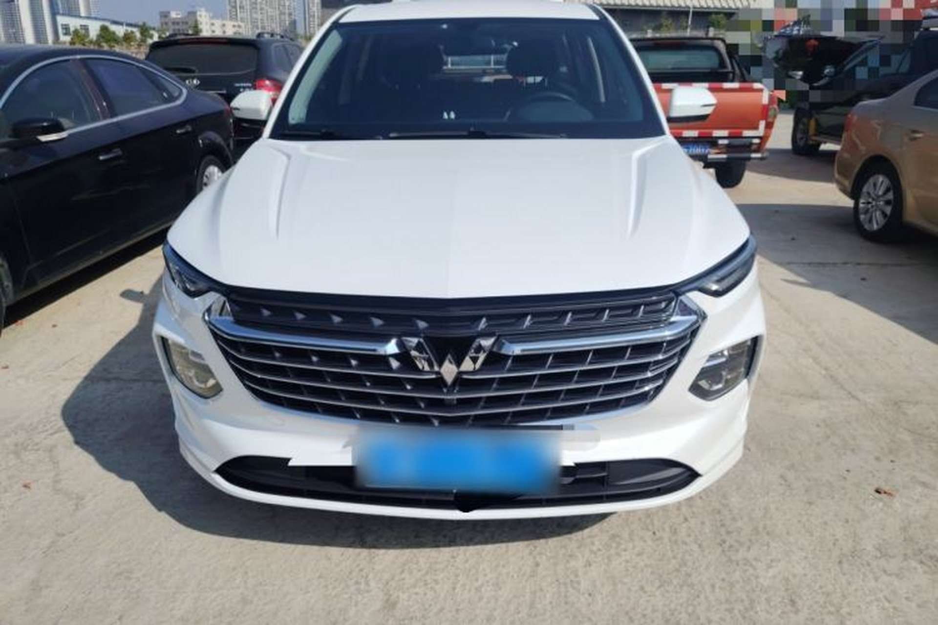 Used Wuling Victory 2020 1.5T CVT Luxury Model Front