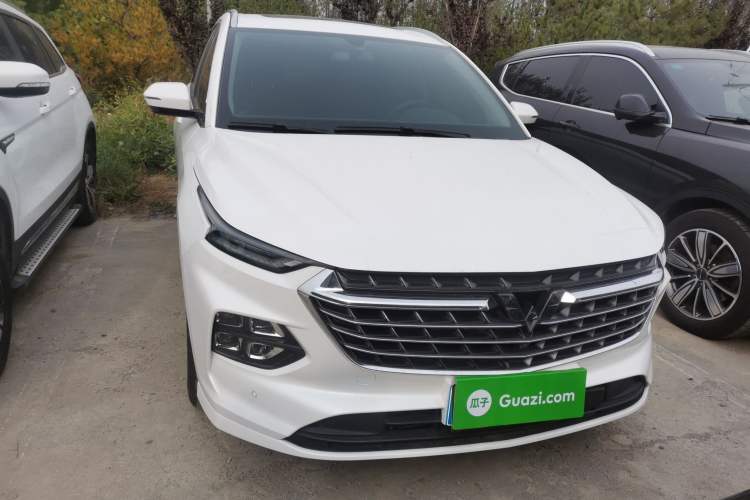 Used Wuling Victory 2020 1.5T CVT Flagship Edition Front