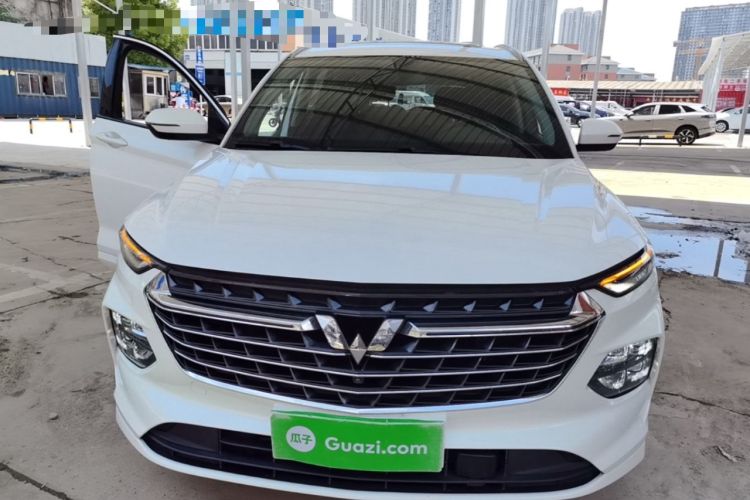 Used Wuling Victory 2020 1.5T CVT Flagship Edition Front