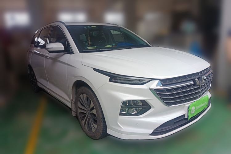 Used Wuling Victory 2020 1.5T CVT Flagship Edition Front Right 45 Deg