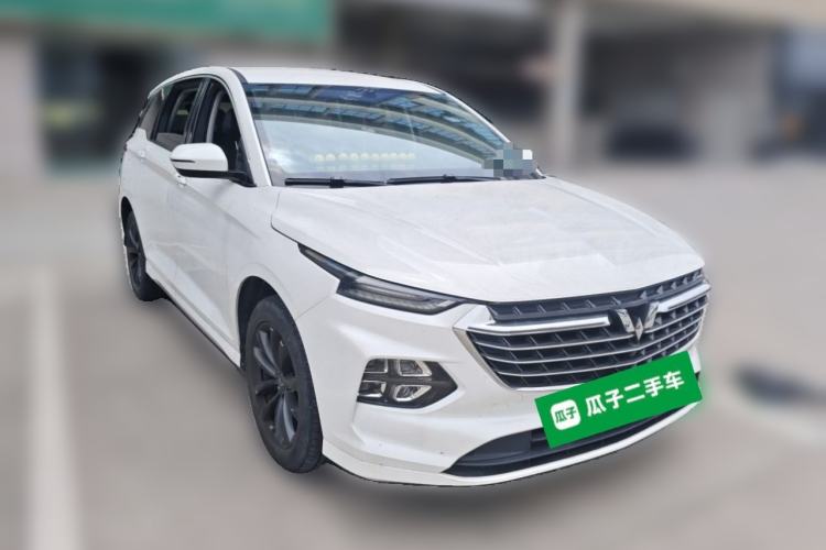 Used Wuling Victory 2020 1.5T CVT Luxury Model Front Right 45 Deg