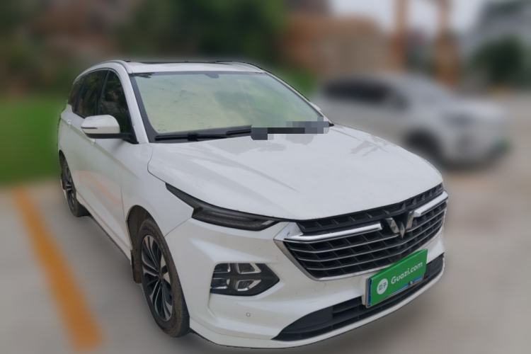 Used Wuling Victory 2020 1.5T CVT Flagship Edition Front Right 45 Deg
