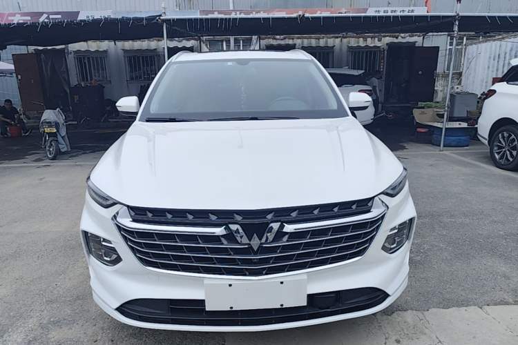 Used Wuling Victory 2020 1.5T CVT Flagship Edition Front