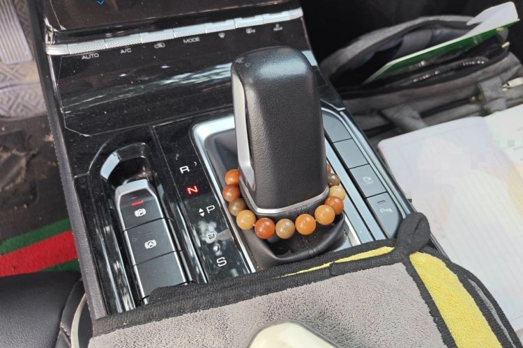 Used Wuling Victory 2020 1.5T CVT Flagship Edition Gear Lever