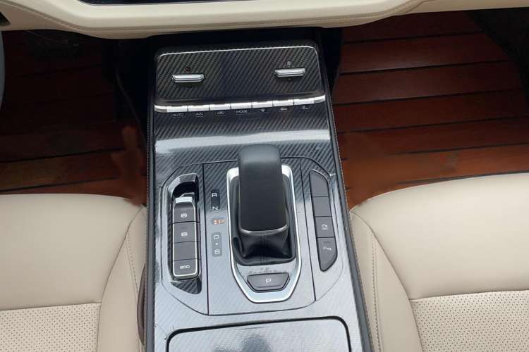 Used Wuling Victory 2020 1.5T CVT Flagship Edition Gear Lever
