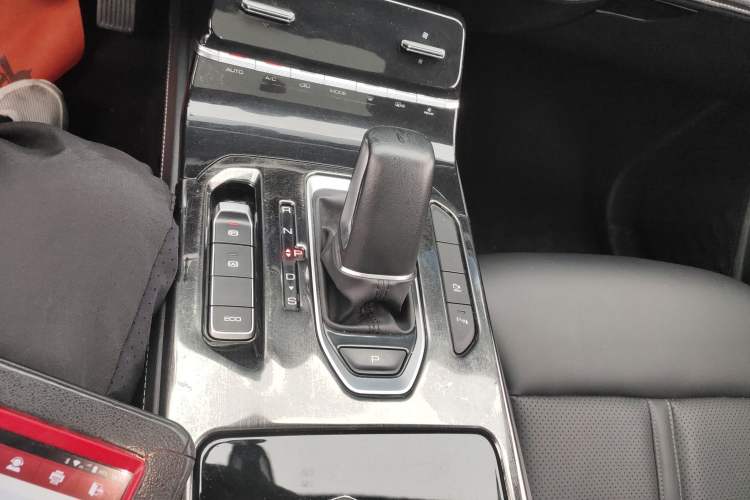 Used Wuling Victory 2020 1.5T CVT Flagship Edition Gear Lever