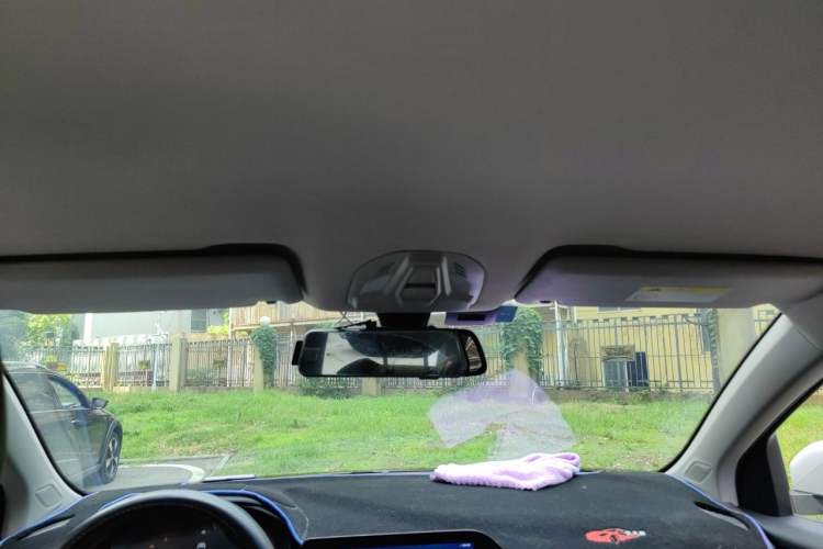 Used Wuling Victory 2020 1.5T CVT Luxury Model Headliner
