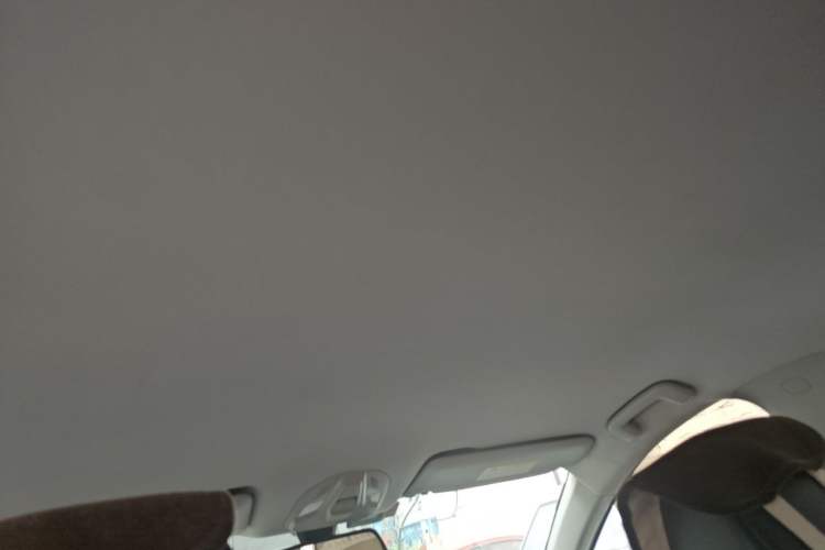 Used Wuling Victory 2020 1.5T CVT Luxury Model Headliner