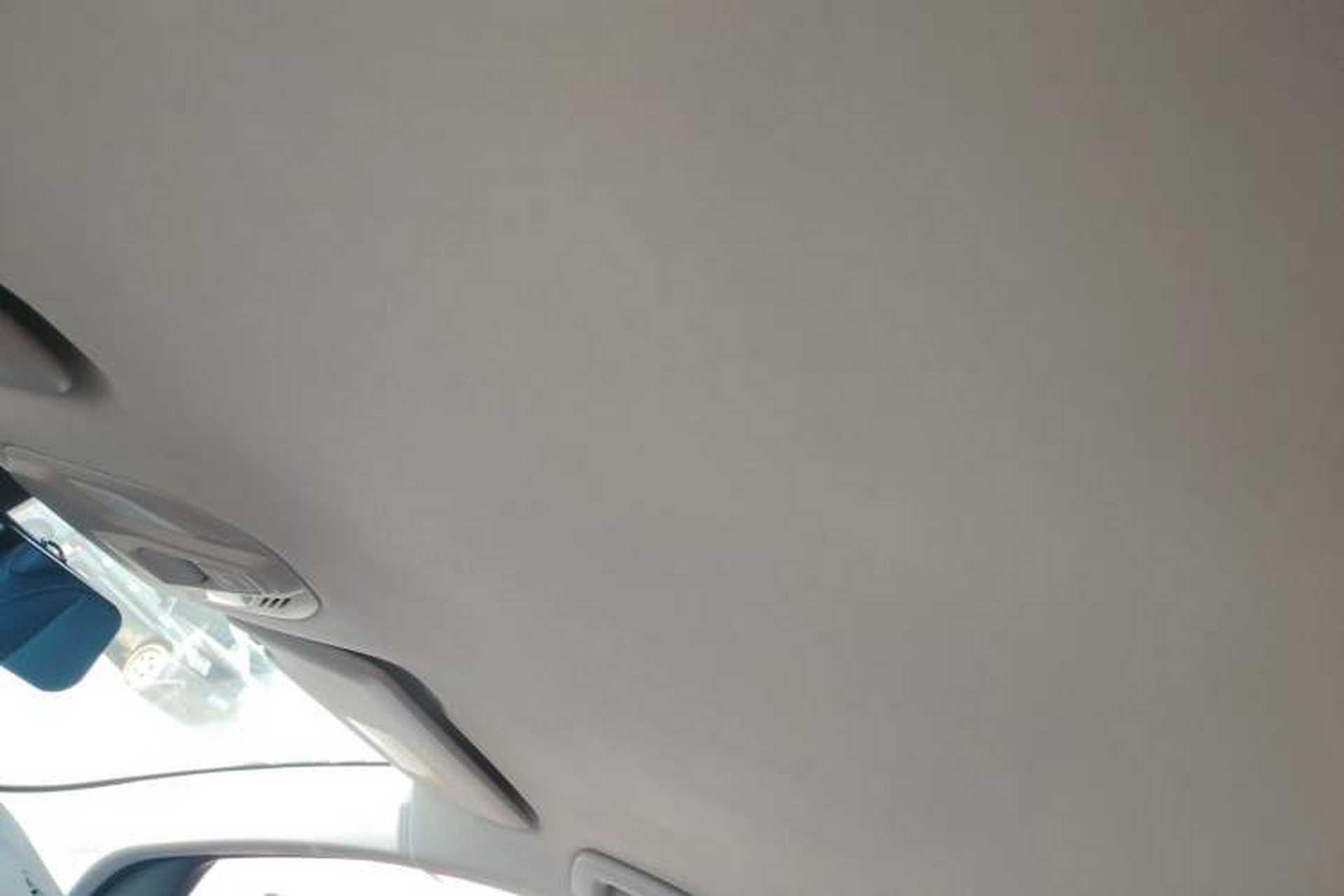 Used Wuling Victory 2020 1.5T CVT Luxury Model Headliner