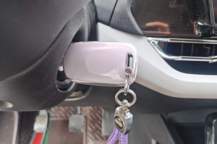 Used Wuling Victory 2020 1.5T Manual Elite Edition Interior 1