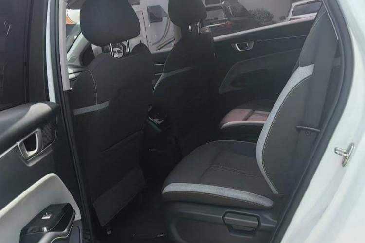 Used Wuling Victory 2020 1.5T Manual Elite Edition Interior 2