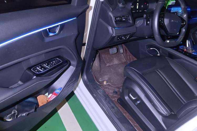 Used Wuling Victory 2020 1.5T CVT Flagship Edition Interior 3