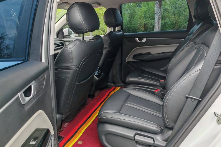 Used Wuling Victory 2020 1.5T Manual Elite Edition Interior 3