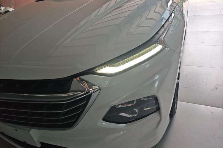 Used Wuling Victory 2020 1.5T CVT Luxury Model Left Front Headlight