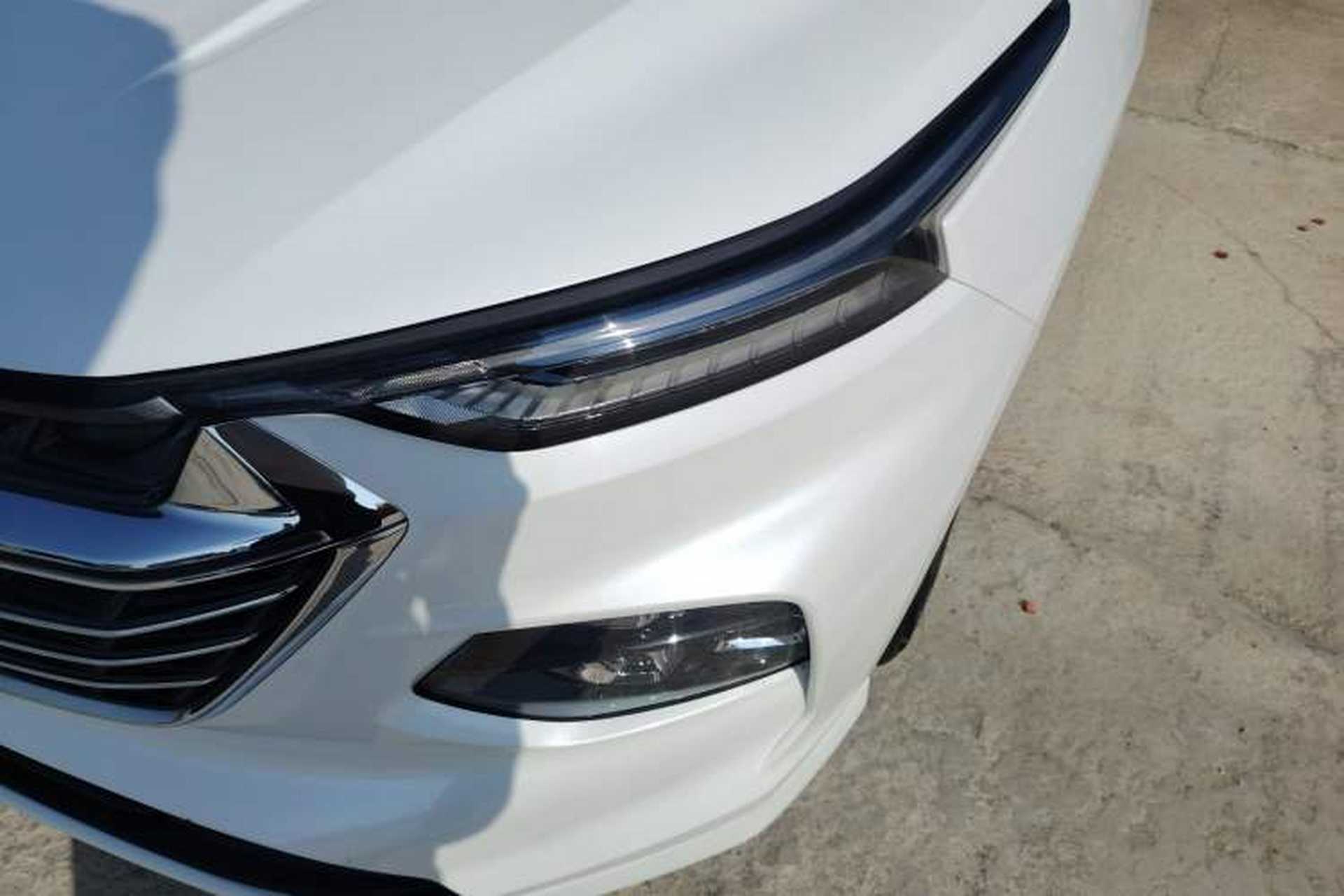 Used Wuling Victory 2020 1.5T CVT Luxury Model Left Front Headlight