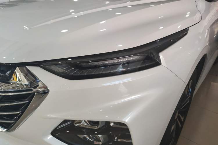 Used Wuling Victory 2020 1.5T CVT Flagship Edition Left Front Headlight