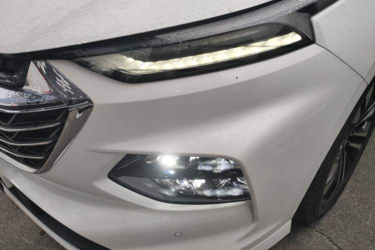 Used Wuling Victory 2020 1.5T CVT Flagship Edition Left Front Headlight