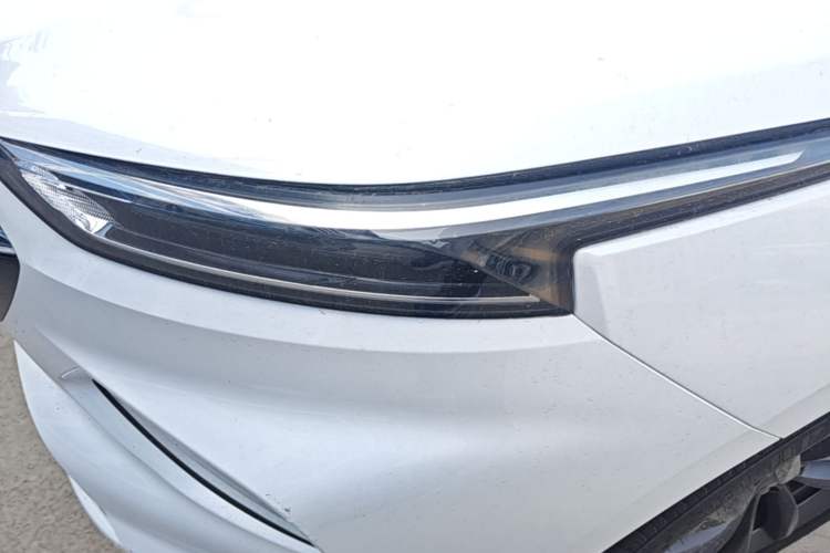 Used Wuling Victory 2020 1.5T Manual Elite Edition Left Front Headlight