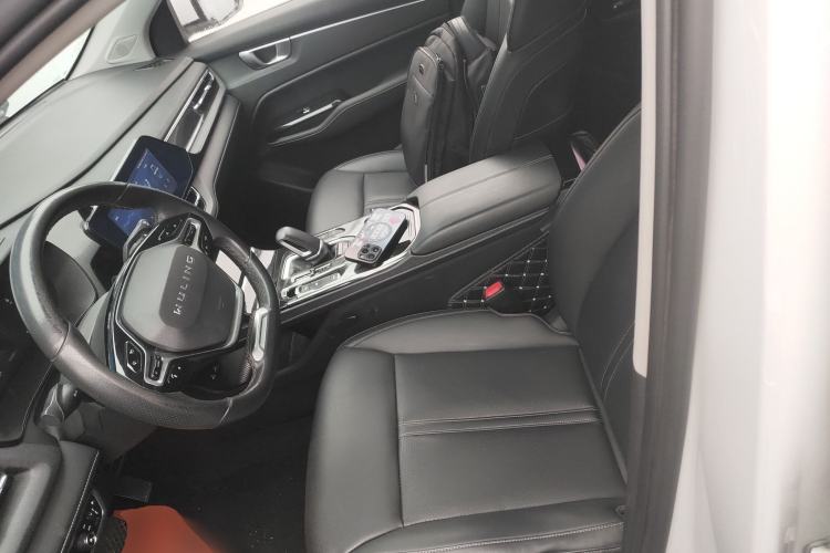 Used Wuling Victory 2020 1.5T CVT Flagship Edition Left Front Seat