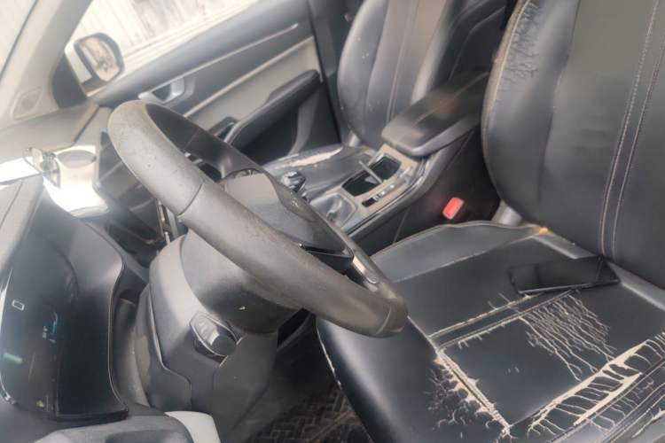 Used Wuling Victory 2020 1.5T Manual Elite Edition Left Front Seat
