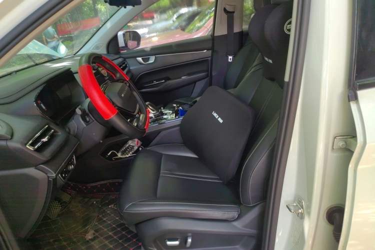 Used Wuling Victory 2020 1.5T CVT Flagship Edition Left Front Seat